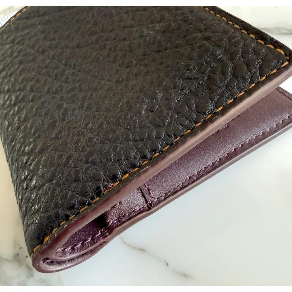 Coach Mens Black Pebble Leather Bifold Wallet Burgundy Interior Zipper Pocket